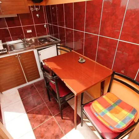 Apartments With A Parking Space Stinjan, Pula - 7253 Apartment
