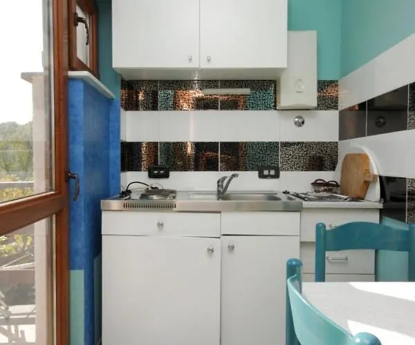 Apartments With A Parking Space Stinjan, Pula - 7253 *